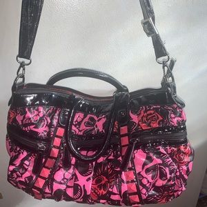 Just fab skull and roses purse